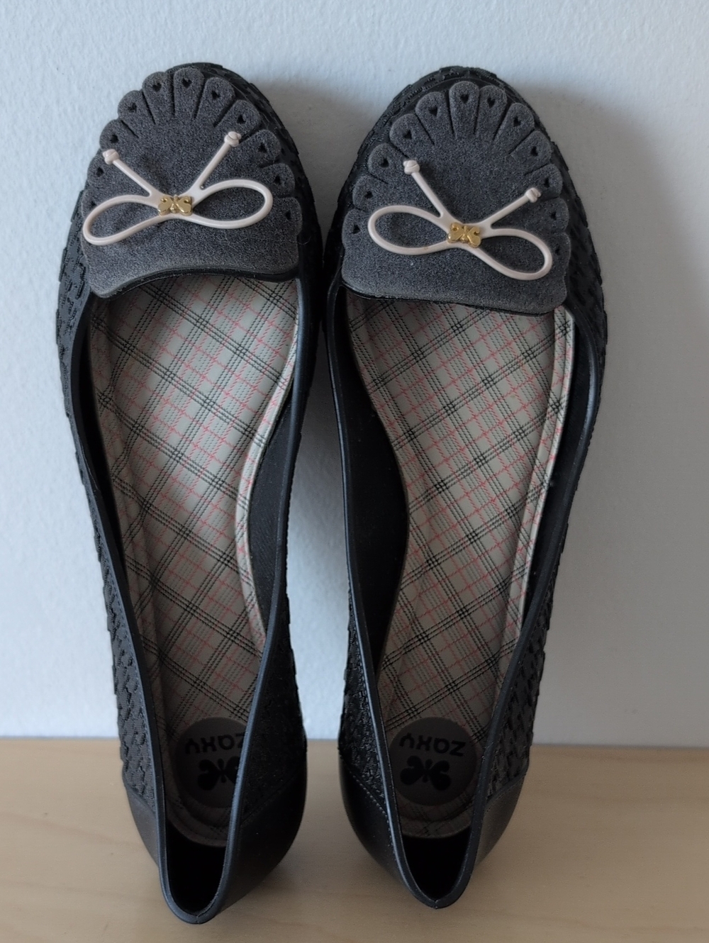 Black Ballet Flats with Cream Bow Accent